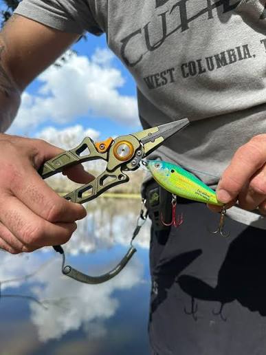 Fishing Tools & Accessories